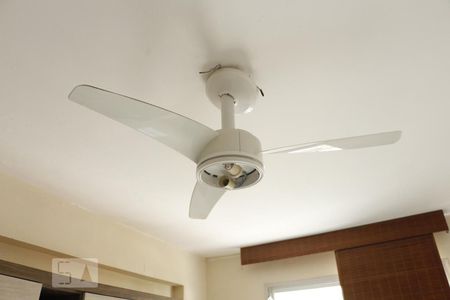 Apartamento à venda com 72m², 2 quartos e 2 vagasVentilador do Quarto 2