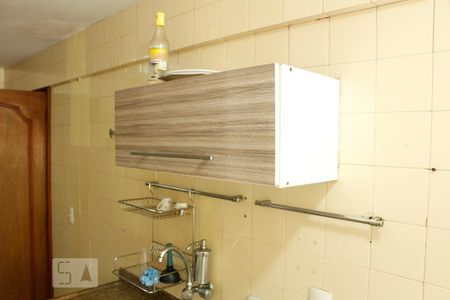 Apartamento à venda com 72m², 2 quartos e 2 vagasCozinha - Armários