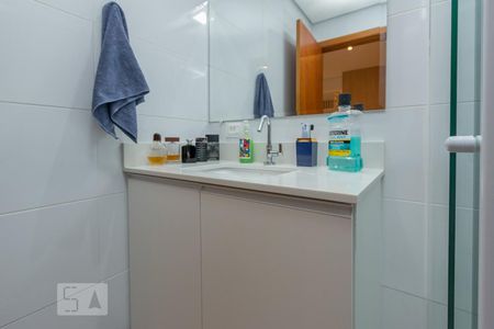 Studio para alugar com 58m², 1 quarto e 2 vagas Studio para alugar com 58m², 1 quarto e 2 vagasBanheiro