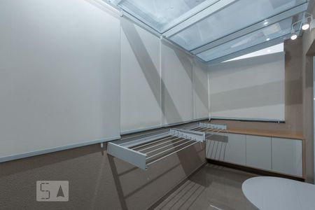 Studio para alugar com 58m², 1 quarto e 2 vagas Studio para alugar com 58m², 1 quarto e 2 vagasVaranda