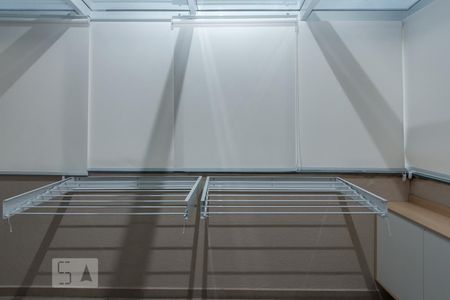 Studio para alugar com 58m², 1 quarto e 2 vagas Studio para alugar com 58m², 1 quarto e 2 vagasVaranda