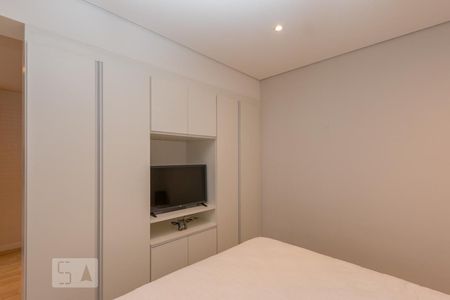 Studio para alugar com 58m², 1 quarto e 2 vagas Studio para alugar com 58m², 1 quarto e 2 vagasQuarto