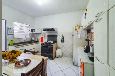 Casa à venda com 250m², 3 quartos e 4 vagas Casa à venda com 250m², 3 quartos e 4 vagasEdicula