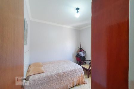 Casa à venda com 250m², 3 quartos e 4 vagas Casa à venda com 250m², 3 quartos e 4 vagasQuarto 1