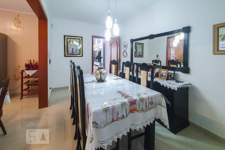 Casa à venda com 250m², 3 quartos e 4 vagas Casa à venda com 250m², 3 quartos e 4 vagasSala de Jantar