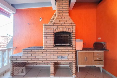 Casa à venda com 250m², 3 quartos e 4 vagas Casa à venda com 250m², 3 quartos e 4 vagasChurrasqueira