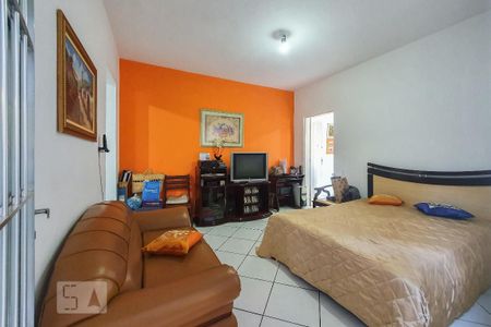 Casa à venda com 250m², 3 quartos e 4 vagas Casa à venda com 250m², 3 quartos e 4 vagasEdicula