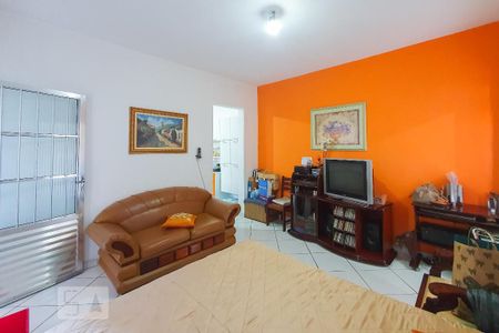 Casa à venda com 250m², 3 quartos e 4 vagas Casa à venda com 250m², 3 quartos e 4 vagasEdicula