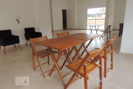 Apartamento para alugar com 50m², 2 quartos e 1 vagaÁrea comum - Salão de festas