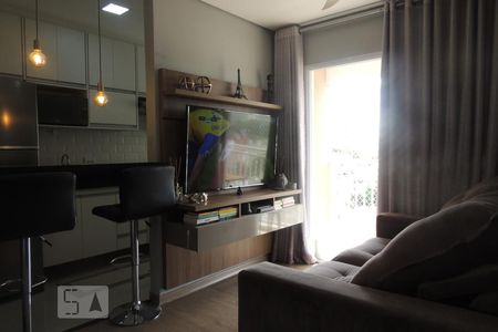 Sala de apartamento para alugar com 2 quartos, 50m² em Vila Industrial, Campinas