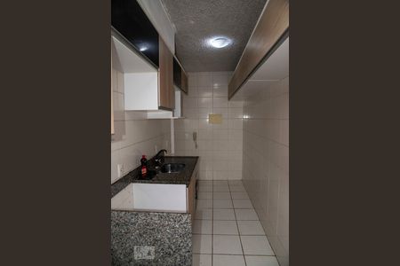 Apartamento para alugar com 65m², 2 quartos e 1 vaga Apartamento para alugar com 65m², 2 quartos e 1 vagaCozinha e Área de Serviço