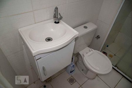 Apartamento para alugar com 65m², 2 quartos e 1 vaga Apartamento para alugar com 65m², 2 quartos e 1 vagaBanheiro