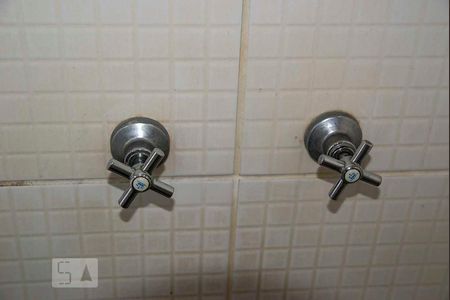 Apartamento para alugar com 65m², 2 quartos e 1 vaga Apartamento para alugar com 65m², 2 quartos e 1 vagaBanheiro