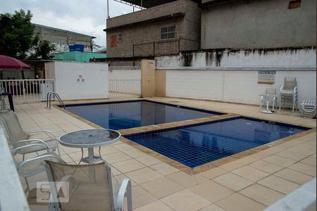 Apartamento para alugar com 65m², 2 quartos e 1 vaga Apartamento para alugar com 65m², 2 quartos e 1 vagaÁrea comum - Piscina