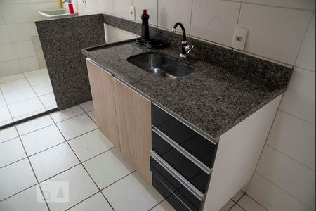 Apartamento para alugar com 65m², 2 quartos e 1 vaga Apartamento para alugar com 65m², 2 quartos e 1 vagaCozinha e Área de Serviço
