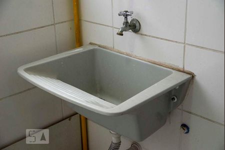 Apartamento para alugar com 65m², 2 quartos e 1 vaga Apartamento para alugar com 65m², 2 quartos e 1 vagaCozinha e Área de Serviço