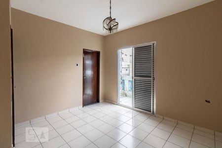 Casa para alugar com 150m², 4 quartos e 1 vaga Casa para alugar com 150m², 4 quartos e 1 vagaQuarto 1