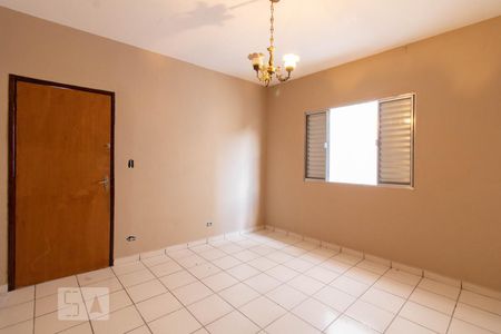 Casa para alugar com 150m², 4 quartos e 1 vaga Casa para alugar com 150m², 4 quartos e 1 vagaQuarto 3