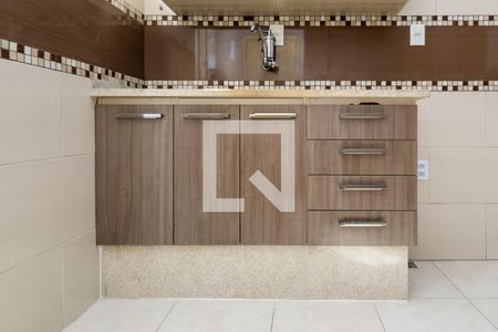 Apartamento à venda com 87m², 3 quartos e sem vaga Apartamento à venda com 87m², 3 quartos e sem vagaCozinha - Armários