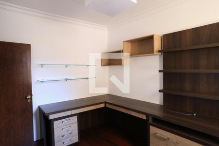 Quarto de apartamento para alugar com 2 quartos, 68m² em Serra, Belo Horizonte