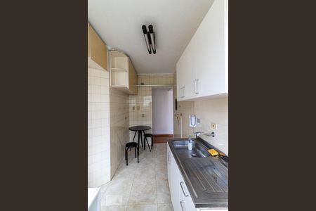 Apartamento para alugar com 55m², 2 quartos e 1 vagaCozinha