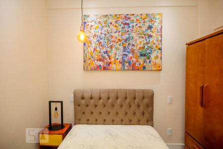 Sala de apartamento para alugar com 1 quarto, 33m² em Copacabana, Rio de Janeiro