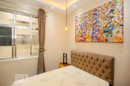 Sala de apartamento para alugar com 1 quarto, 33m² em Copacabana, Rio de Janeiro