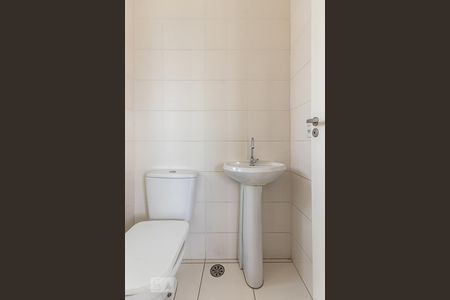 Apartamento à venda com 42m², 2 quartos e sem vaga Apartamento à venda com 42m², 2 quartos e sem vagaBanheiro