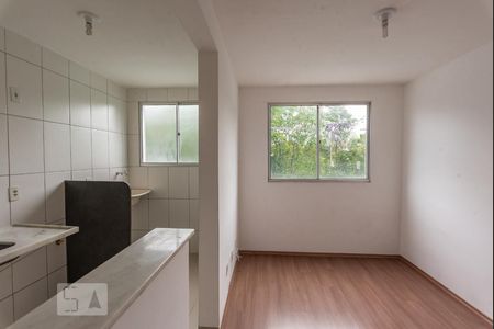 Sala de apartamento à venda com 2 quartos, 43m² em Vila Carminha, Campinas