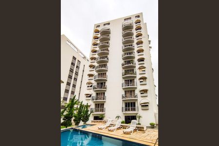 Apartamento para alugar com 110m², 3 quartos e 2 vagas Apartamento para alugar com 110m², 3 quartos e 2 vagasFachada