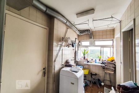 Apartamento para alugar com 110m², 3 quartos e 2 vagas Apartamento para alugar com 110m², 3 quartos e 2 vagasÁrea de Serviço