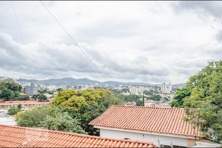 Sala de casa para alugar com 2 quartos, 72m² em Salgado Filho, Belo Horizonte