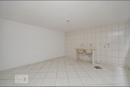 Casa para alugar com 72m², 2 quartos e 1 vagaÁrea de Serviço