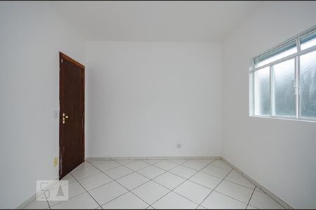 Casa para alugar com 72m², 2 quartos e 1 vagaQuarto 1