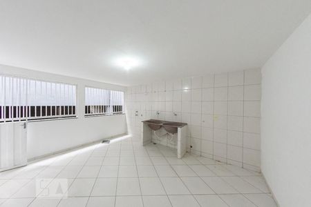 Casa para alugar com 75m², 2 quartos e sem vagaÁrea de Serviço
