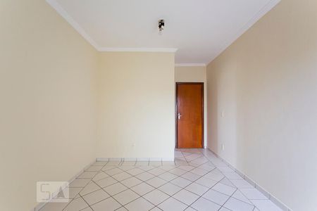 Sala de apartamento para alugar com 3 quartos, 120m² em Umuarama, Uberlândia