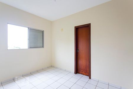 Suite de apartamento para alugar com 3 quartos, 120m² em Umuarama, Uberlândia