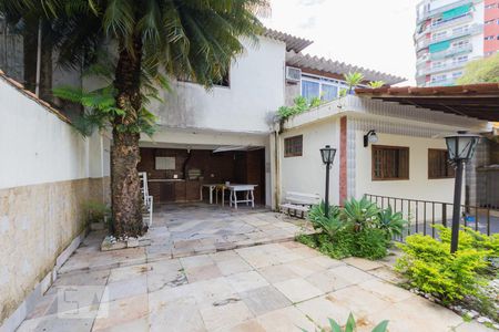 Casa à venda com 300m², 4 quartos e 4 vagasÁrea Externa