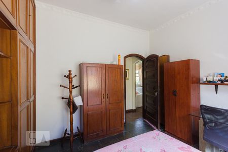 Casa à venda com 300m², 4 quartos e 4 vagasQuarto 1