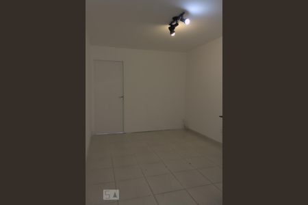 Studio à venda com 35m², 1 quarto e sem vaga Studio à venda com 35m², 1 quarto e sem vagaSala