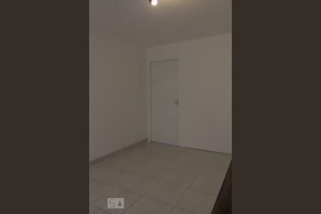 Studio à venda com 35m², 1 quarto e sem vaga Studio à venda com 35m², 1 quarto e sem vagaSala