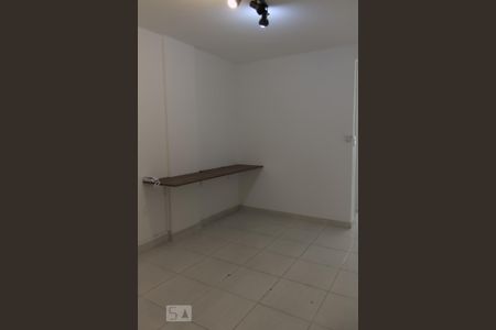 Studio à venda com 35m², 1 quarto e sem vaga Studio à venda com 35m², 1 quarto e sem vagaSala
