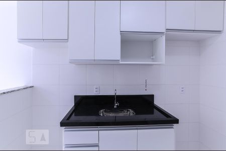 Apartamento para alugar com 30m², 1 quarto e sem vaga Apartamento para alugar com 30m², 1 quarto e sem vagaCozinha e Área de Serviço