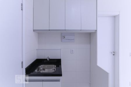 Apartamento para alugar com 30m², 1 quarto e sem vaga Apartamento para alugar com 30m², 1 quarto e sem vagaCozinha e Área de Serviço
