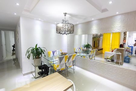 Sala de apartamento à venda com 3 quartos, 68m² em Jacarepaguá, Rio de Janeiro