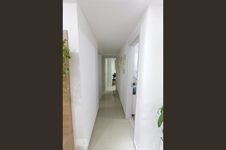 Apartamento à venda com 68m², 3 quartos e 1 vagaCorredor
