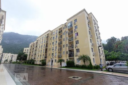 Apartamento à venda com 68m², 3 quartos e 1 vagaFachada do bloco