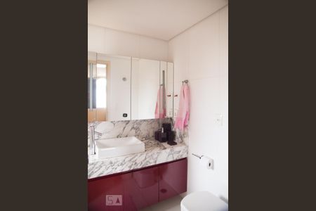 Apartamento à venda com 124m², 3 quartos e 1 vagaBanheiro da Suíte 3