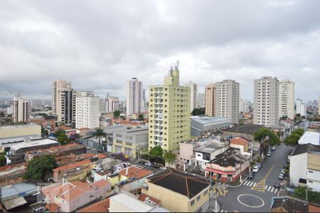 Vista da varanda de apartamento para alugar com 2 quartos, 49m² em Vila Bertioga, São Paulo
