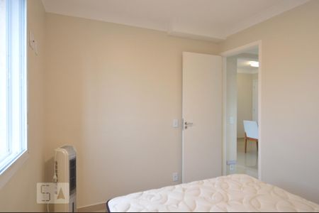 Quarto 2 de apartamento para alugar com 2 quartos, 49m² em Vila Bertioga, São Paulo